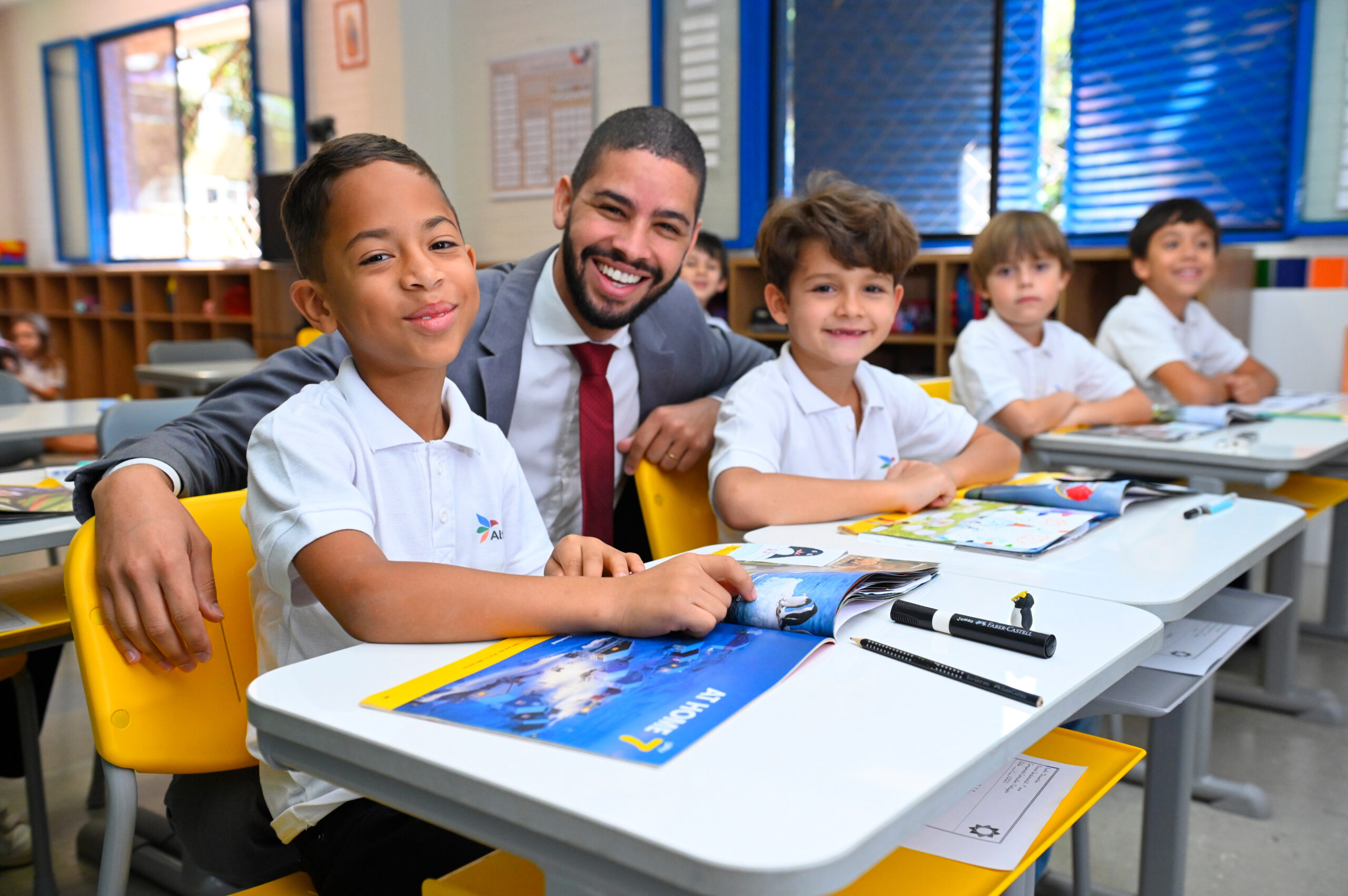 Família e Escola caminhando juntas, cada vez mais longe!